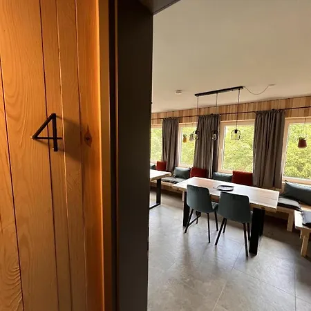 Haus Bergquell App 4 Апартаменты *